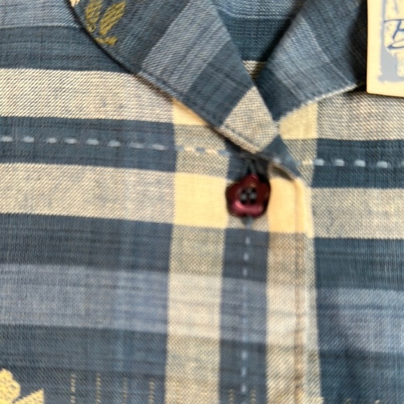 Bobbie Brooks Blue and White Plaid Casual Shirt - Picture 7 of 9
